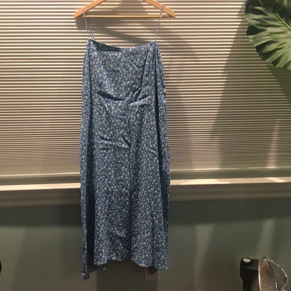 Reformation Peach Dress - Picture 4 of 5